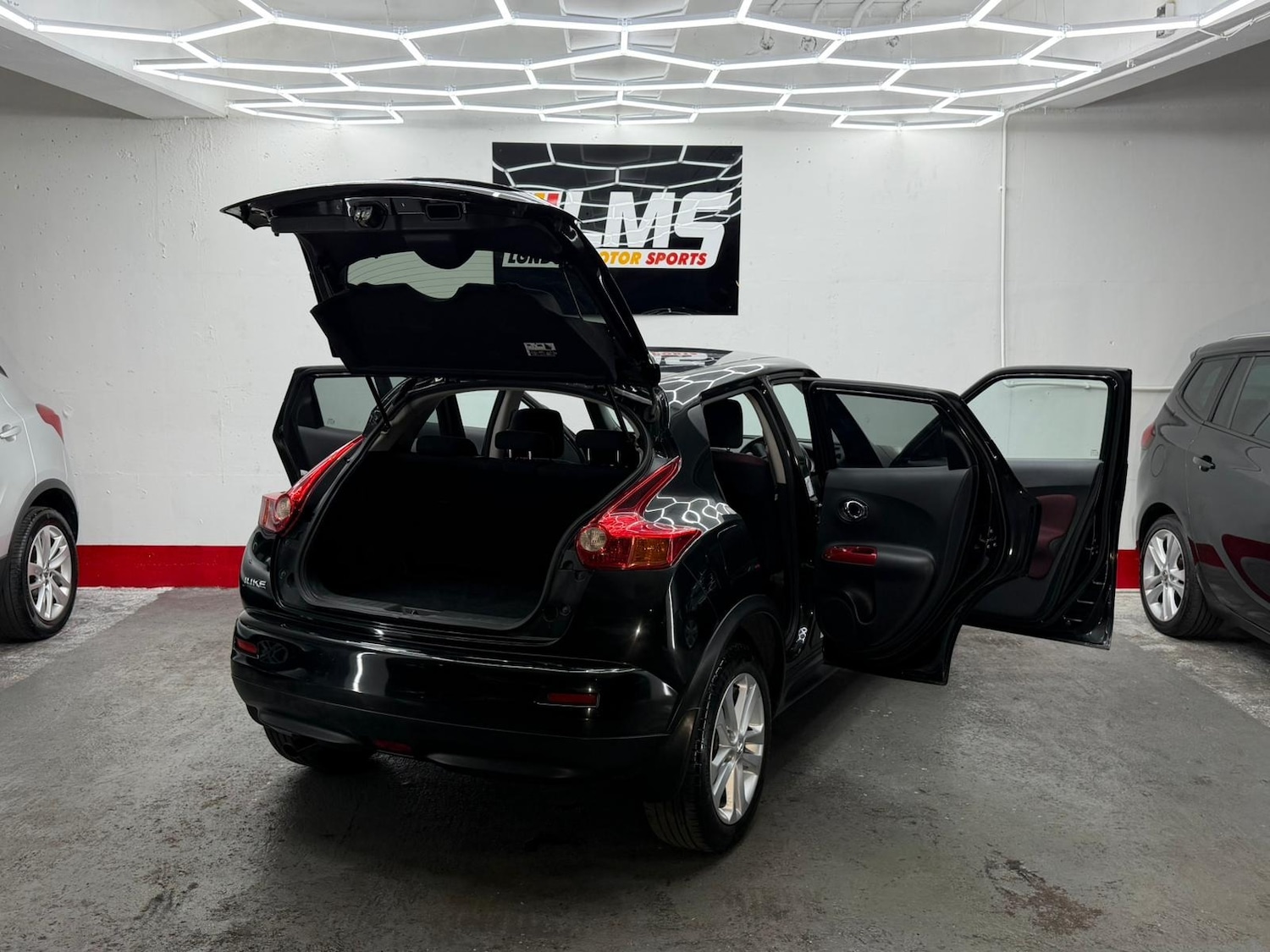 Used Nissan Juke 2012 for sale - 76766629: Photo 74