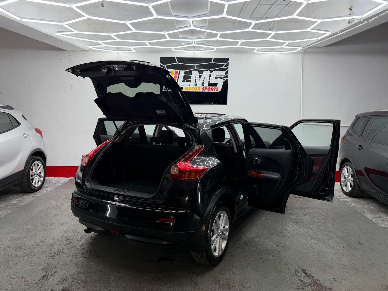 Used Nissan Juke 2012 for sale - 76766629: Photo 75