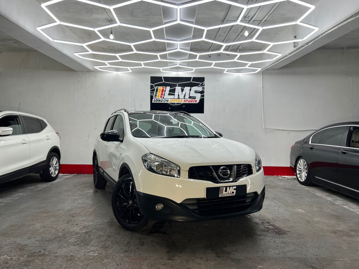 Used Nissan Qashqai 2013 for sale - 77762675: Photo 16