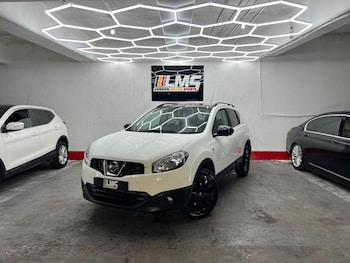 Used Nissan Qashqai 2013 for sale - 77762675: Photo