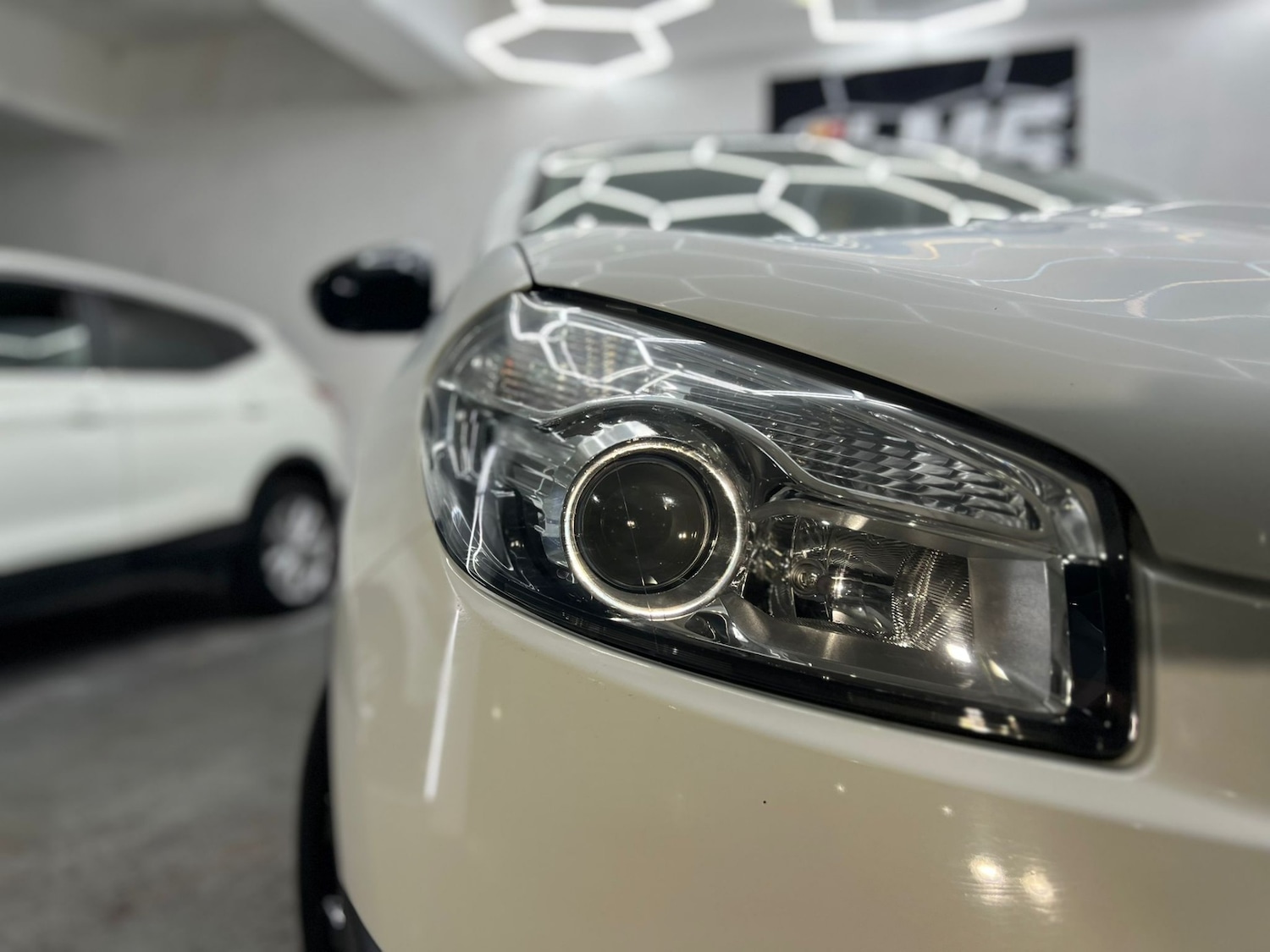 Used Nissan Qashqai 2013 for sale - 77762675: Photo 25