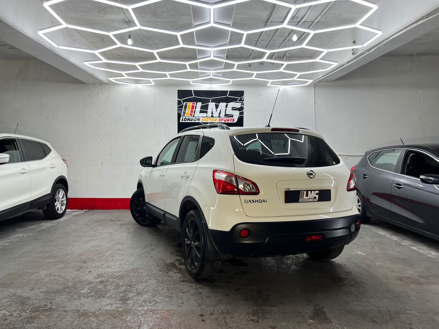 Used Nissan Qashqai 2013 for sale - 77762675: Photo 51