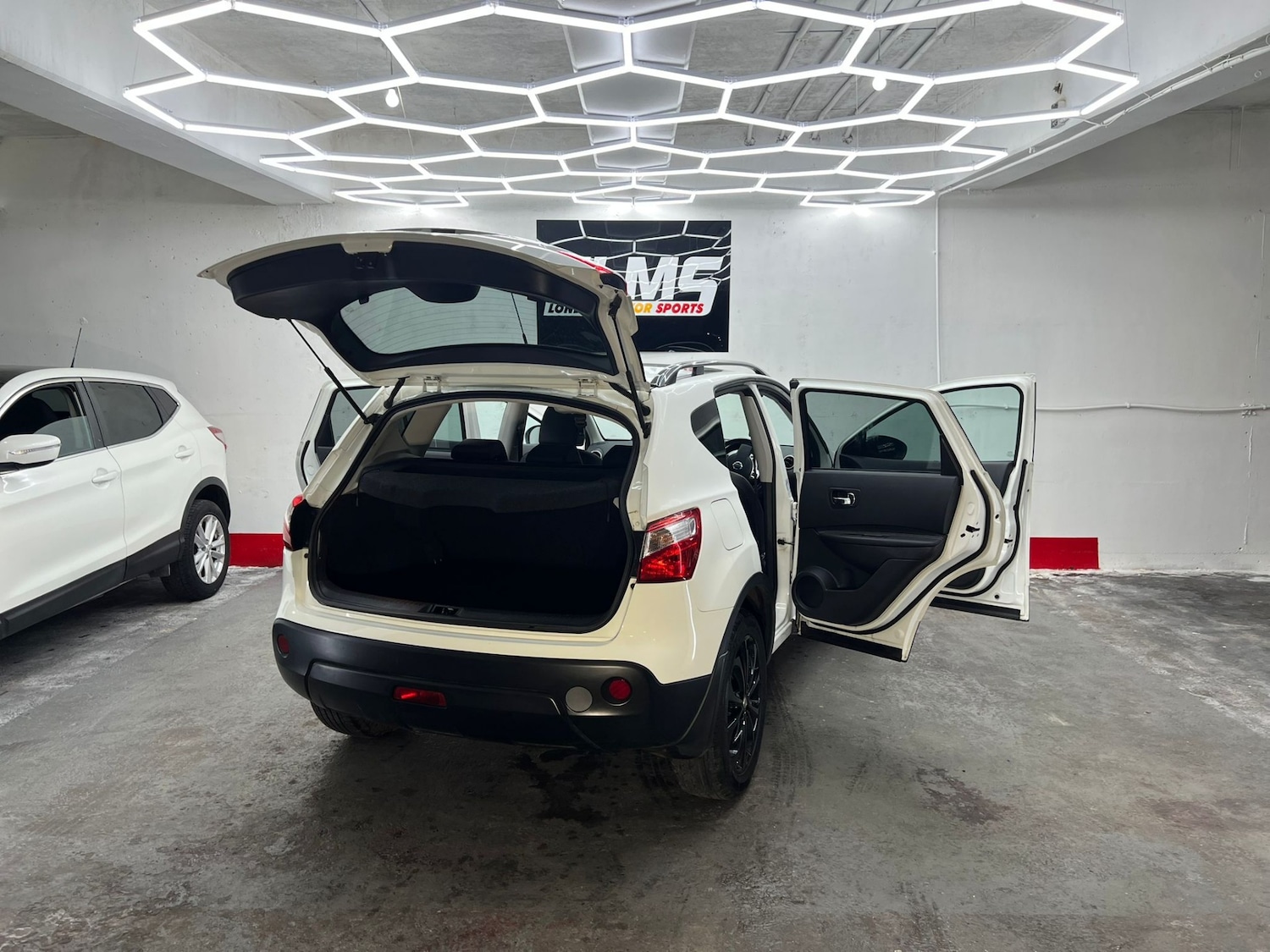 Used Nissan Qashqai 2013 for sale - 77762675: Photo 72