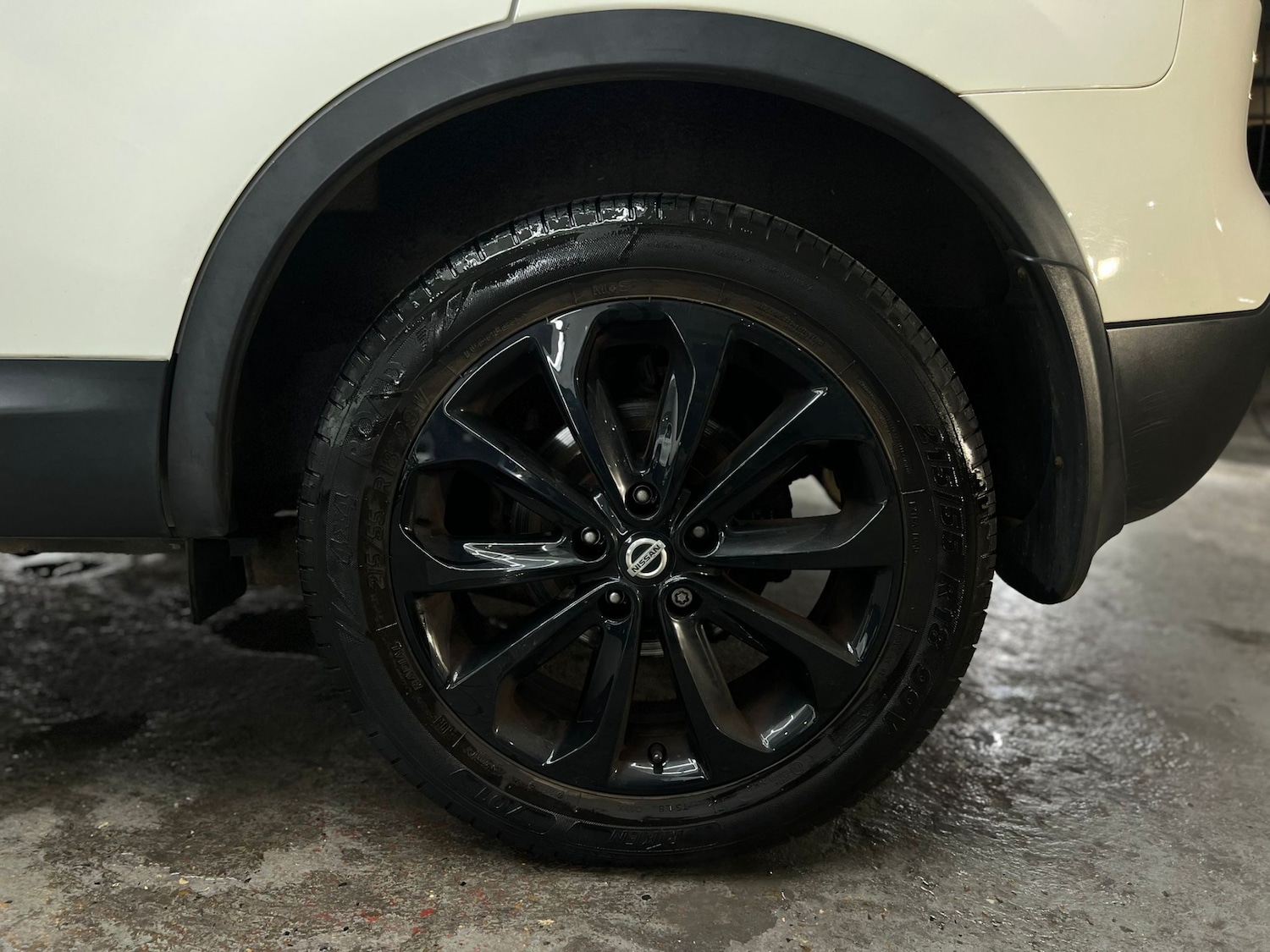 Used Nissan Qashqai 2013 for sale - 77762675: Photo 77