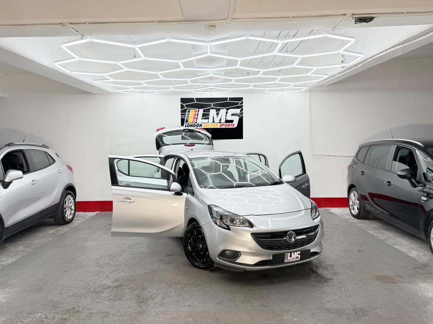 Used Vauxhall Corsa 2015 for sale - 76767177: Photo 32