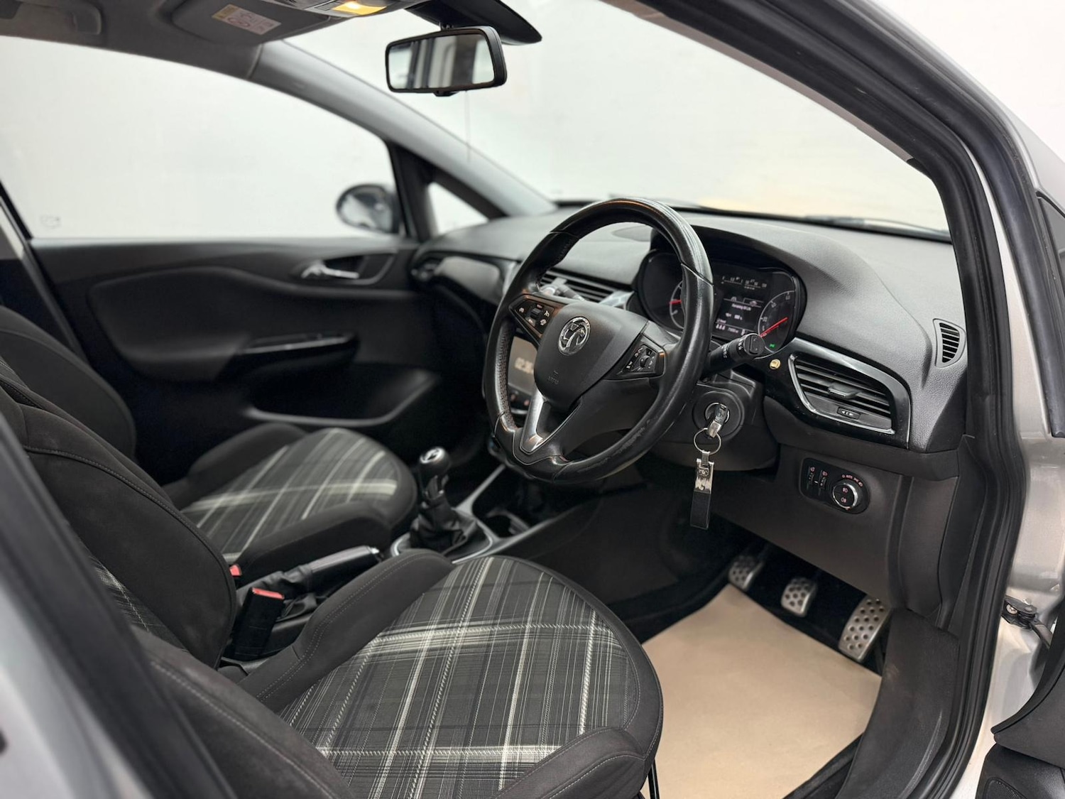 Used Vauxhall Corsa 2015 for sale - 76767177: Photo 38