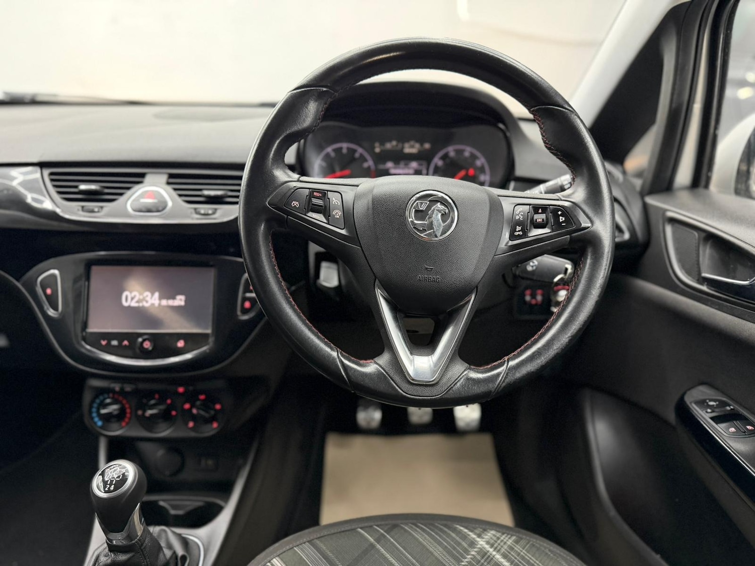 Used Vauxhall Corsa 2015 for sale - 76767177: Photo 42