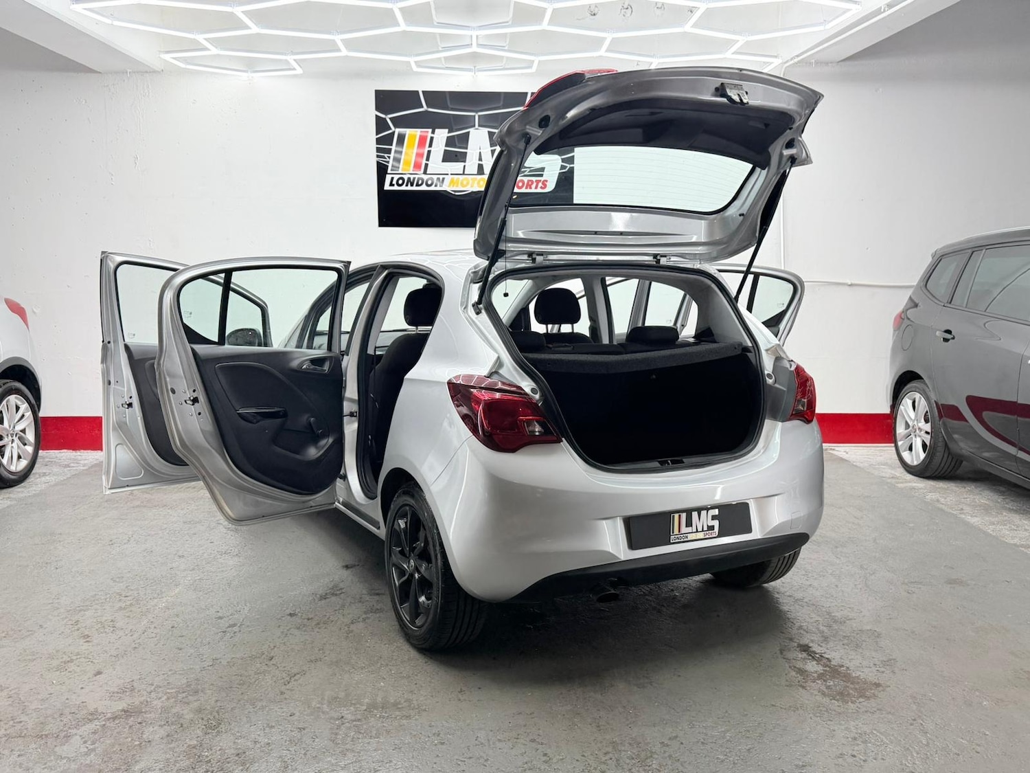 Used Vauxhall Corsa 2015 for sale - 76767177: Photo 77