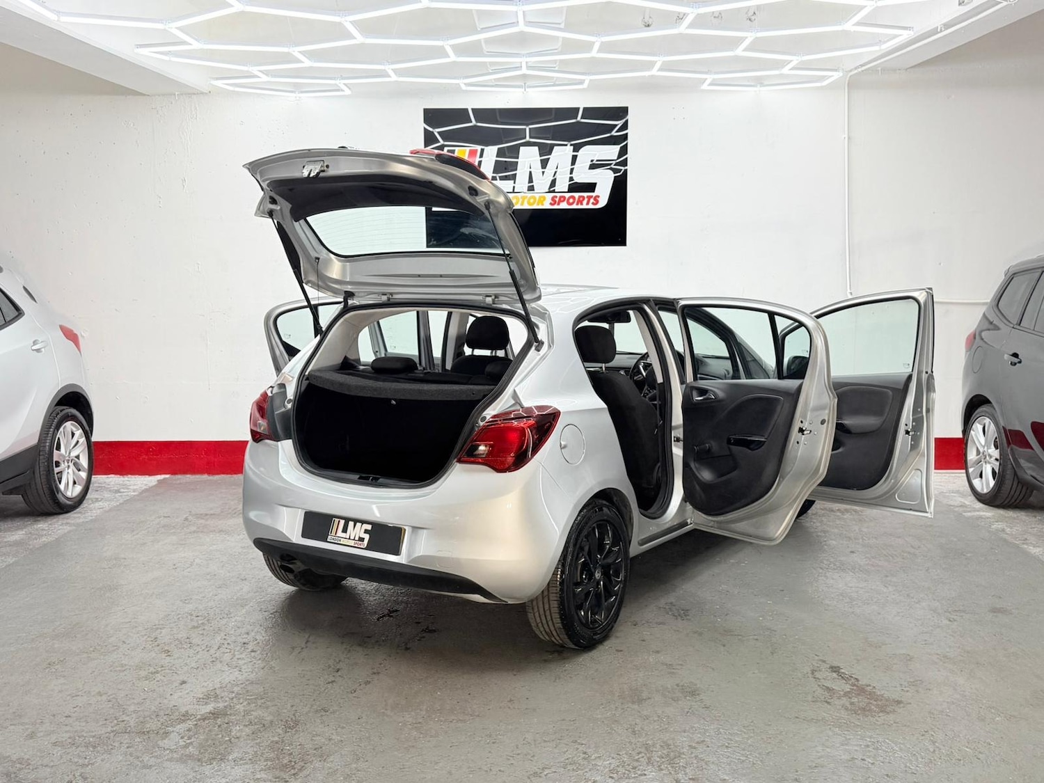 Used Vauxhall Corsa 2015 for sale - 76767177: Photo 79