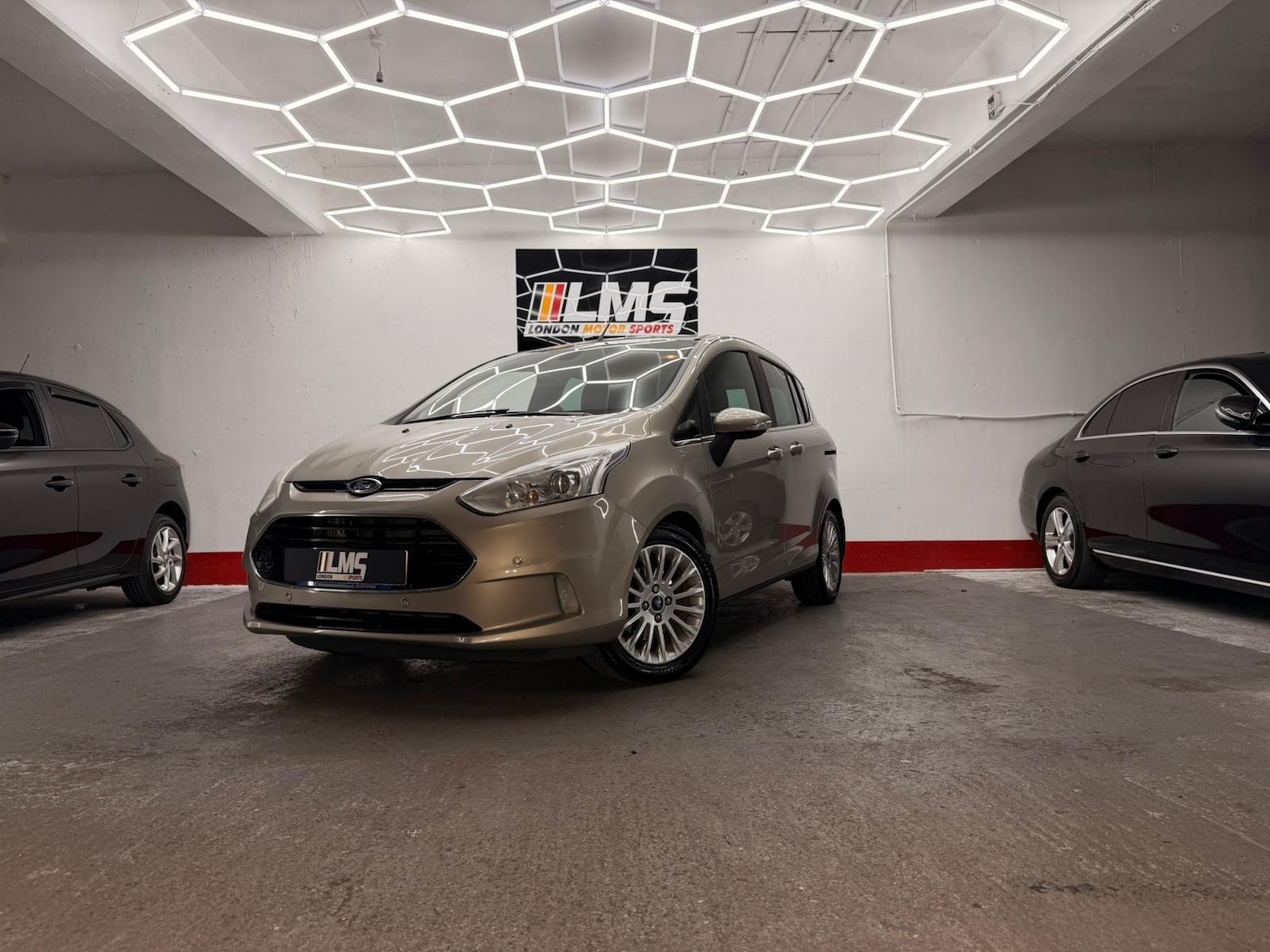 Used Ford B-MAX 2013 for sale - 76266192: Photo 2