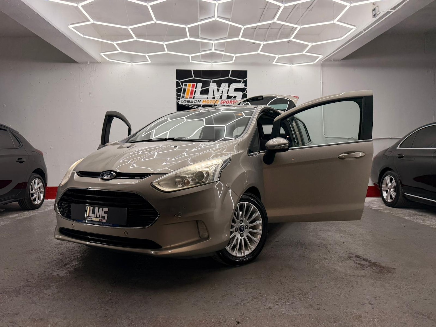 Used Ford B-MAX 2013 for sale - 76266192: Photo 40