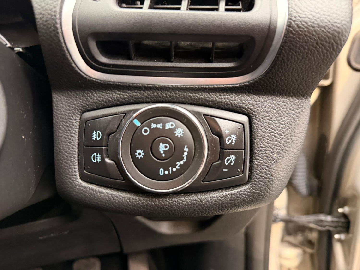 Used Ford B-MAX 2013 for sale - 76266192: Photo 75