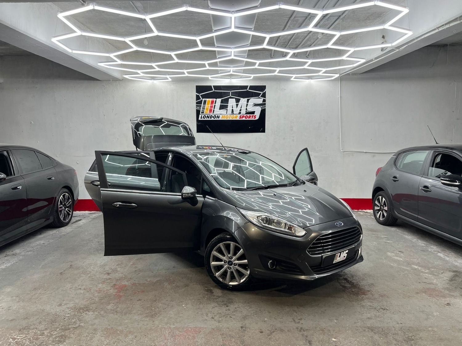 Used Ford Fiesta 2015 for sale - 77945277: Photo 38