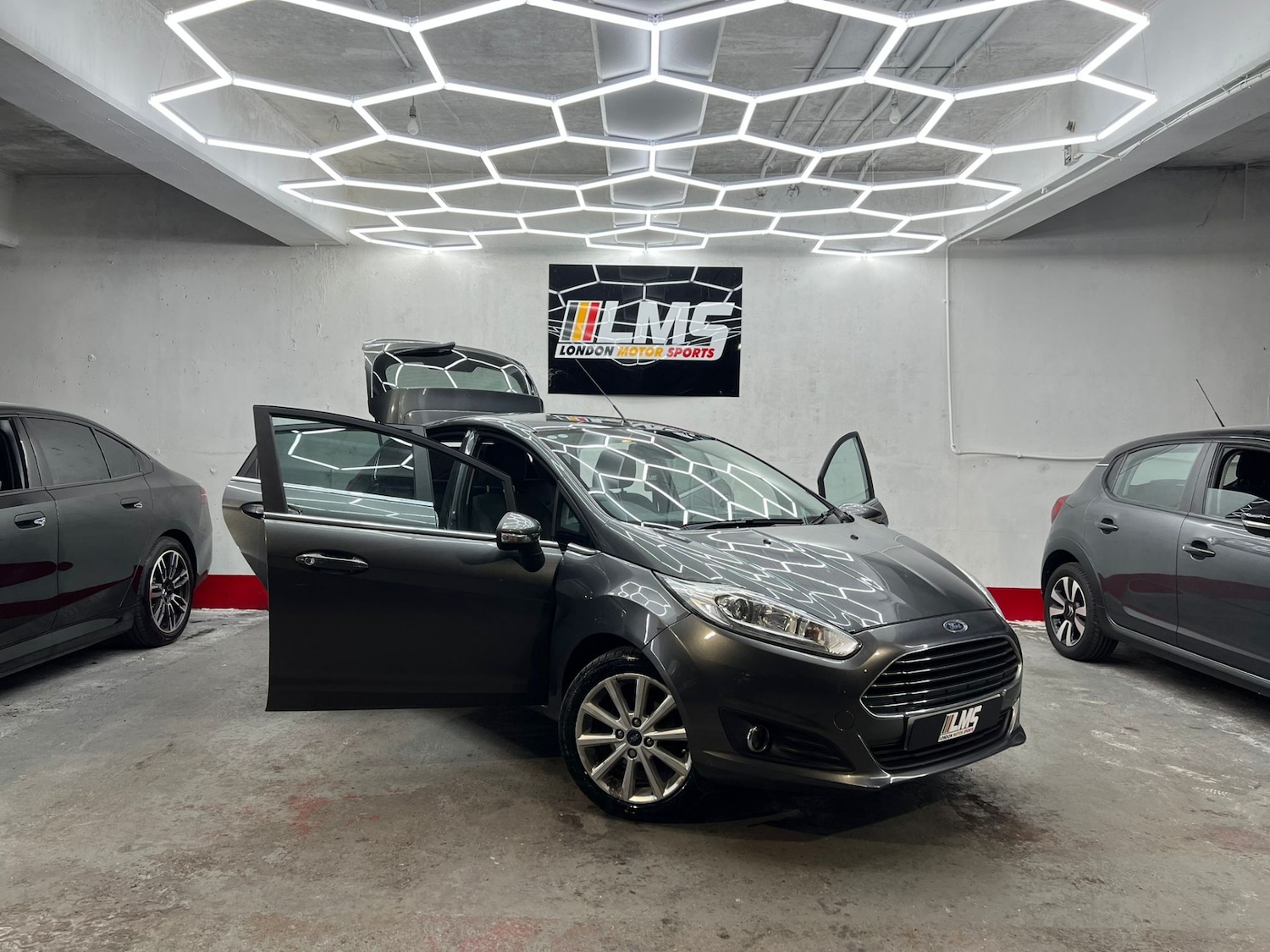 Used Ford Fiesta 2015 for sale - 77945277: Photo 40