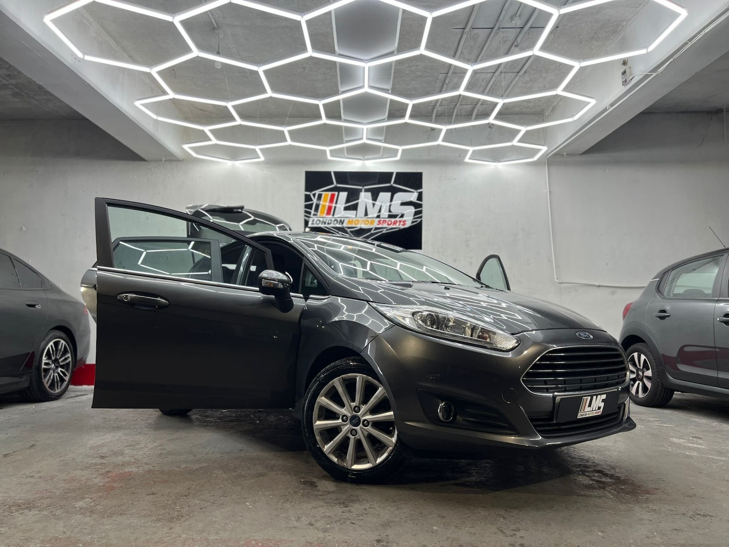 Used Ford Fiesta 2015 for sale - 77945277: Photo 42