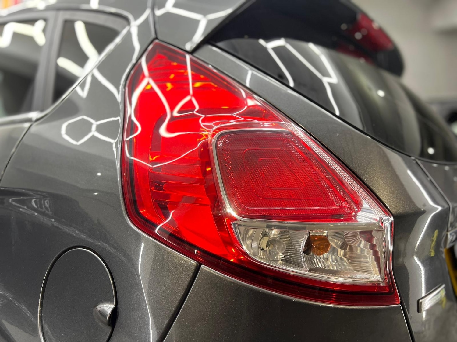 Used Ford Fiesta 2015 for sale - 77945277: Photo 76