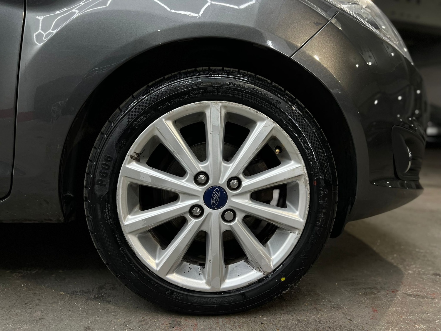 Used Ford Fiesta 2015 for sale - 77945277: Photo 99