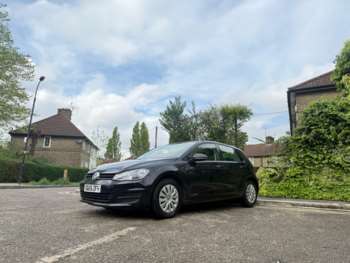 Used Volkswagen Golf 2017 for sale - 74402355: Photo