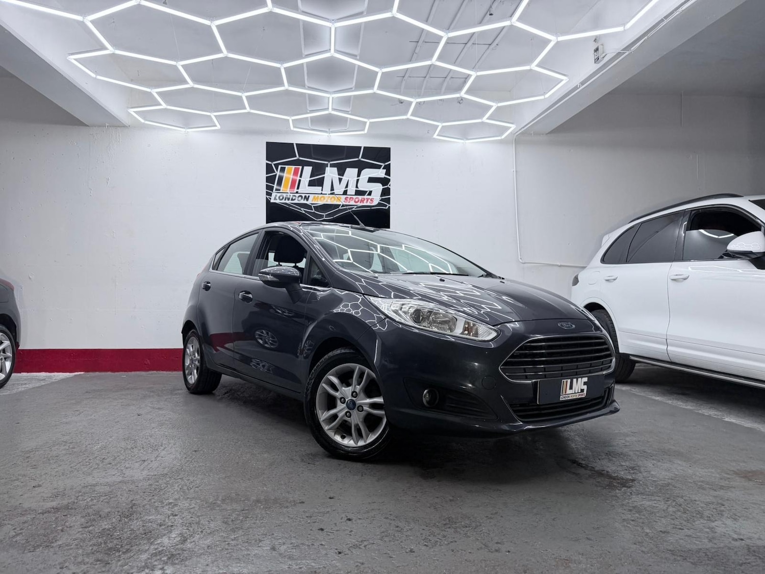 Used Ford Fiesta 2015 for sale - 76476268: Photo 17