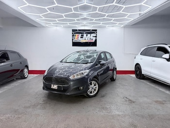 Used Ford Fiesta 2015 for sale - 76476268: Photo