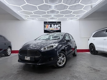 Used Ford Fiesta 2015 for sale - 76476268: Photo