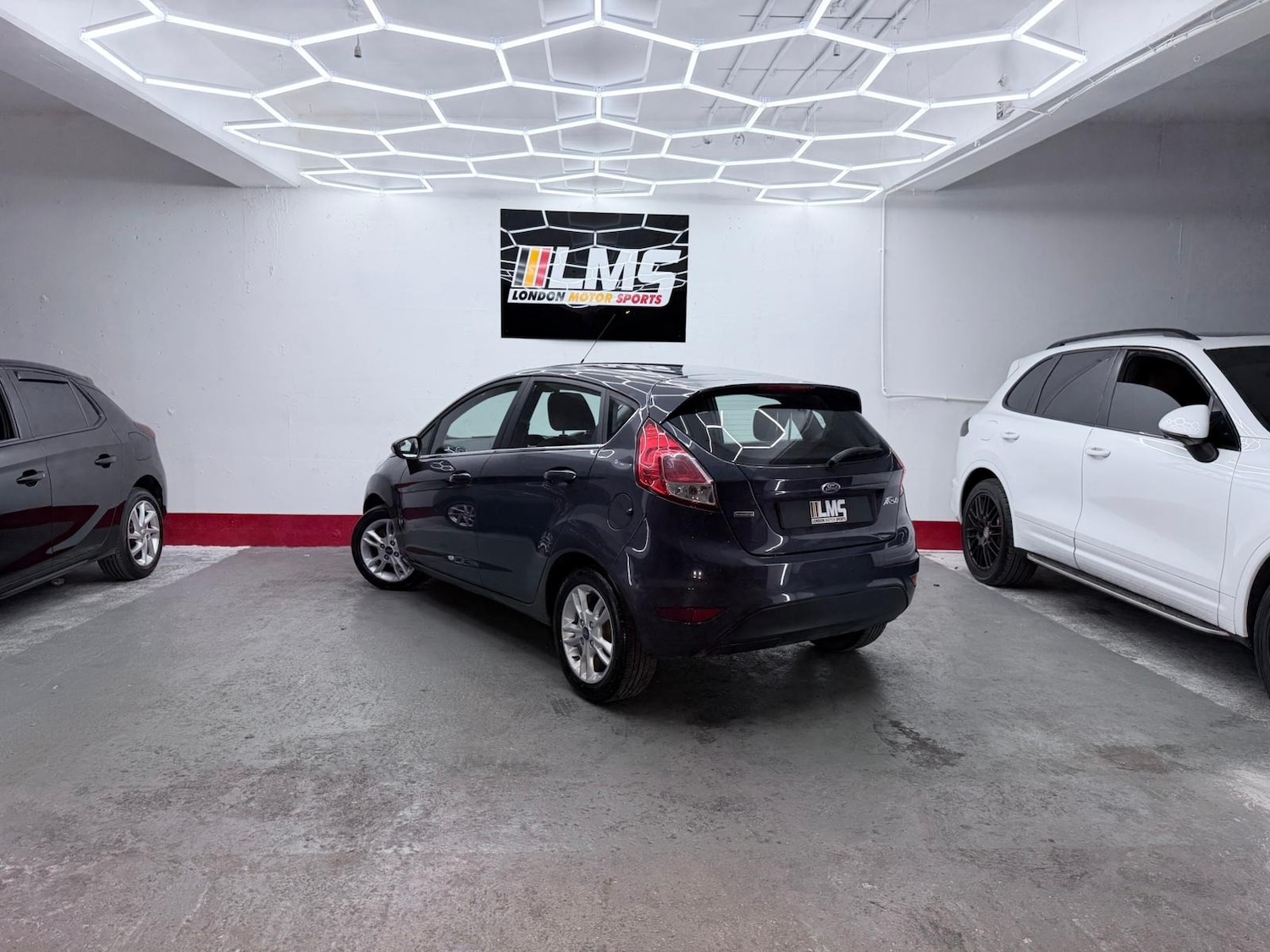 Used Ford Fiesta 2015 for sale - 76476268: Photo 41