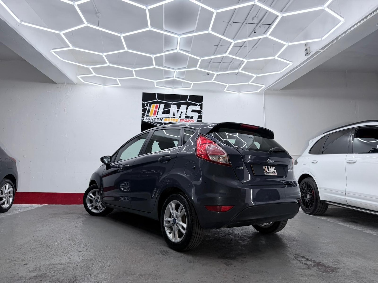 Used Ford Fiesta 2015 for sale - 76476268: Photo 42