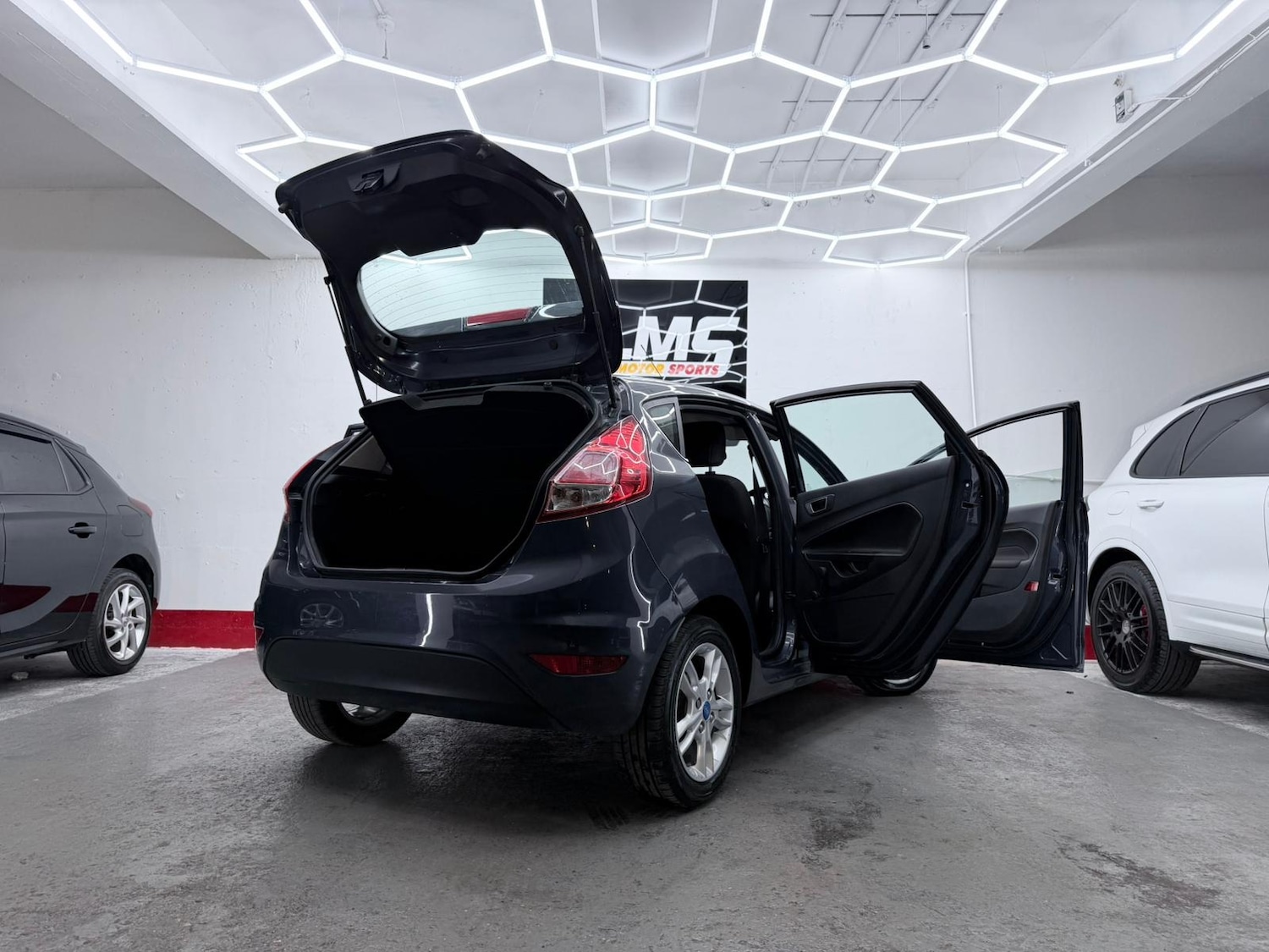 Used Ford Fiesta 2015 for sale - 76476268: Photo 68