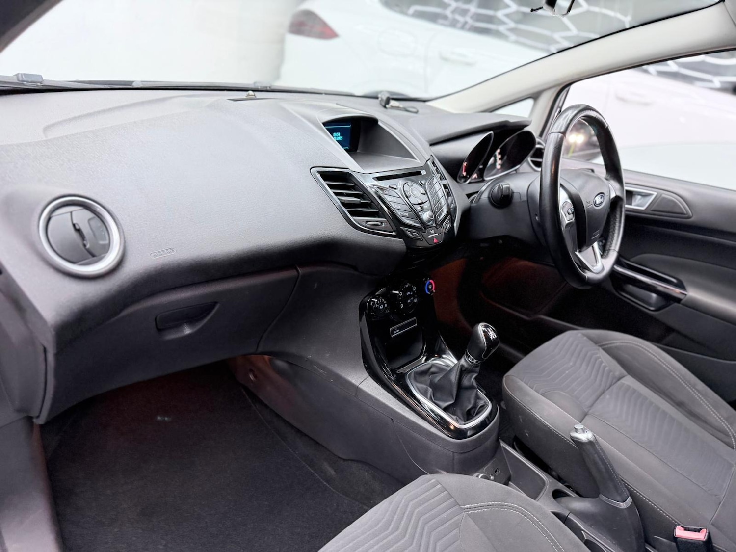 Used Ford Fiesta 2015 for sale - 76476268: Photo 72