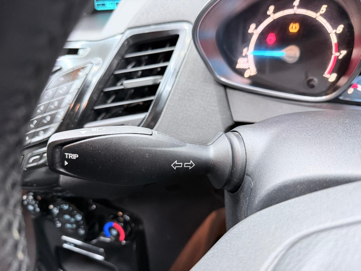 Used Ford Fiesta 2015 for sale - 76476268: Photo 78