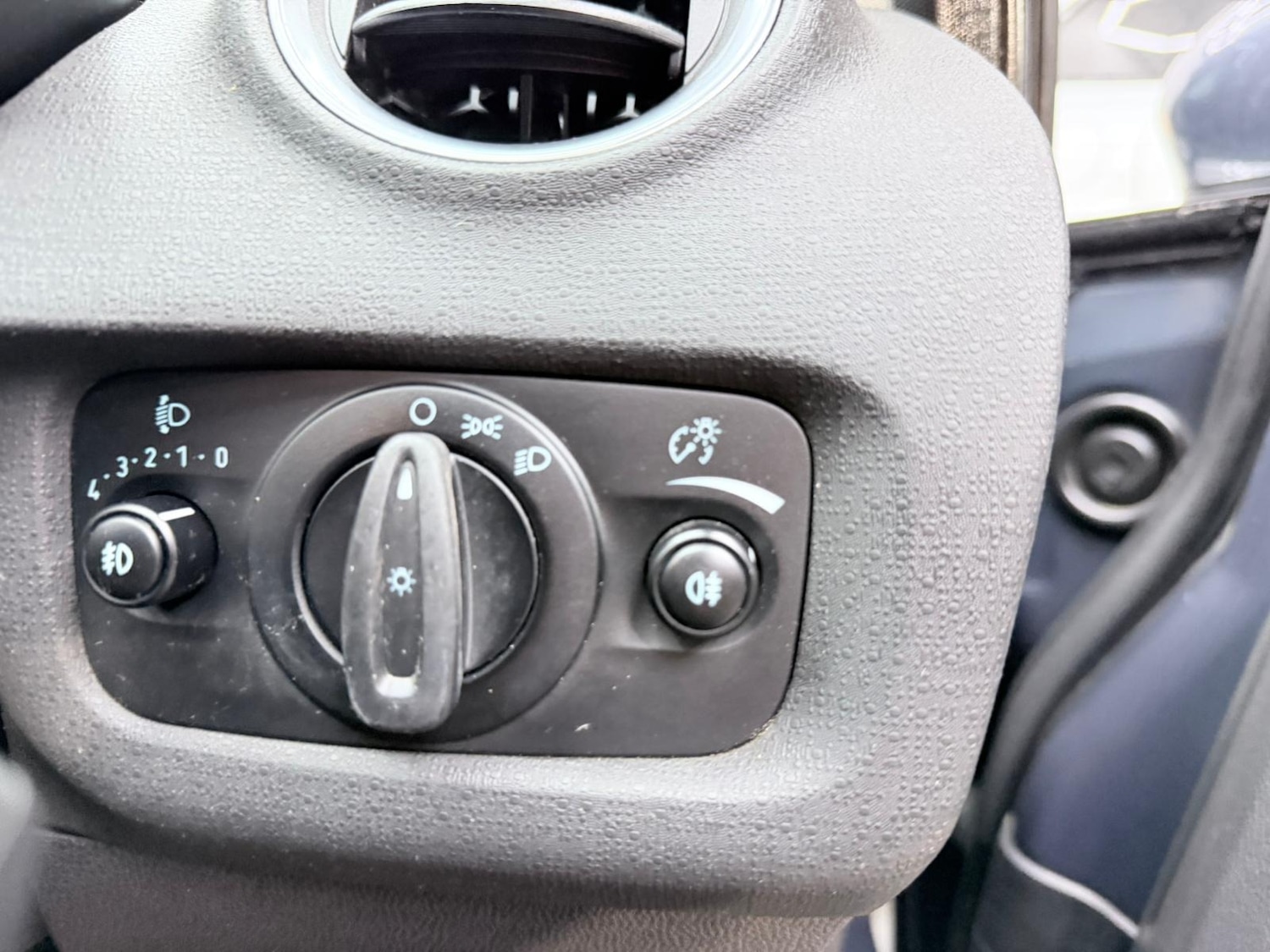 Used Ford Fiesta 2015 for sale - 76476268: Photo 80