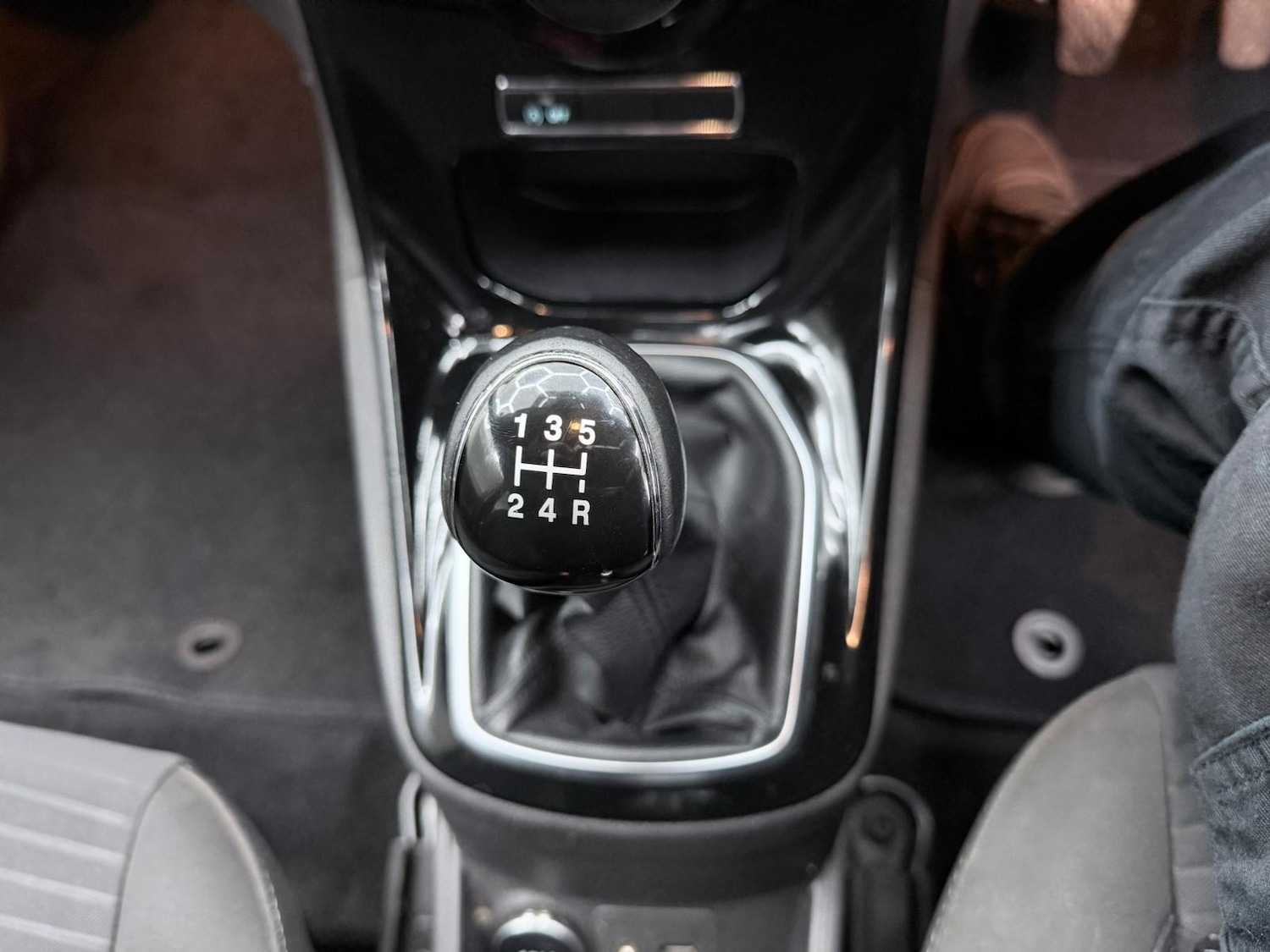 Used Ford Fiesta 2015 for sale - 76476268: Photo 86