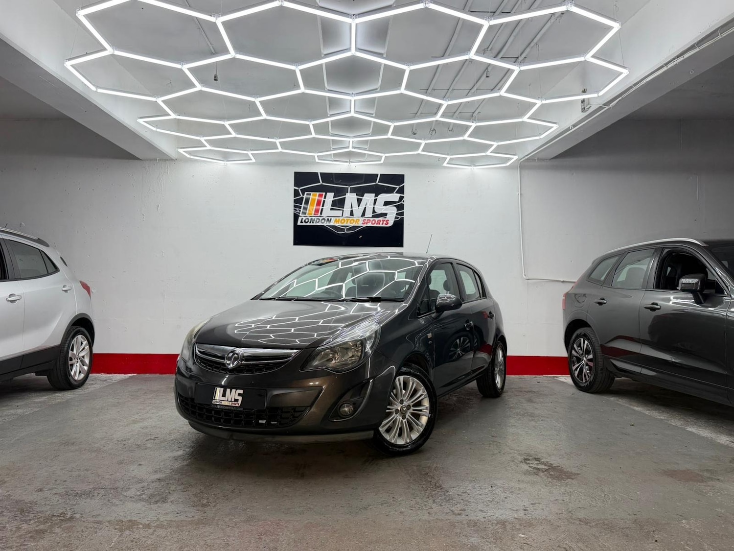 Used Vauxhall Corsa 2014 for sale - 77195053: Photo 2