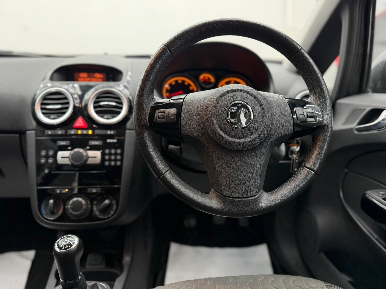 Used Vauxhall Corsa 2014 for sale - 77195053: Photo 41