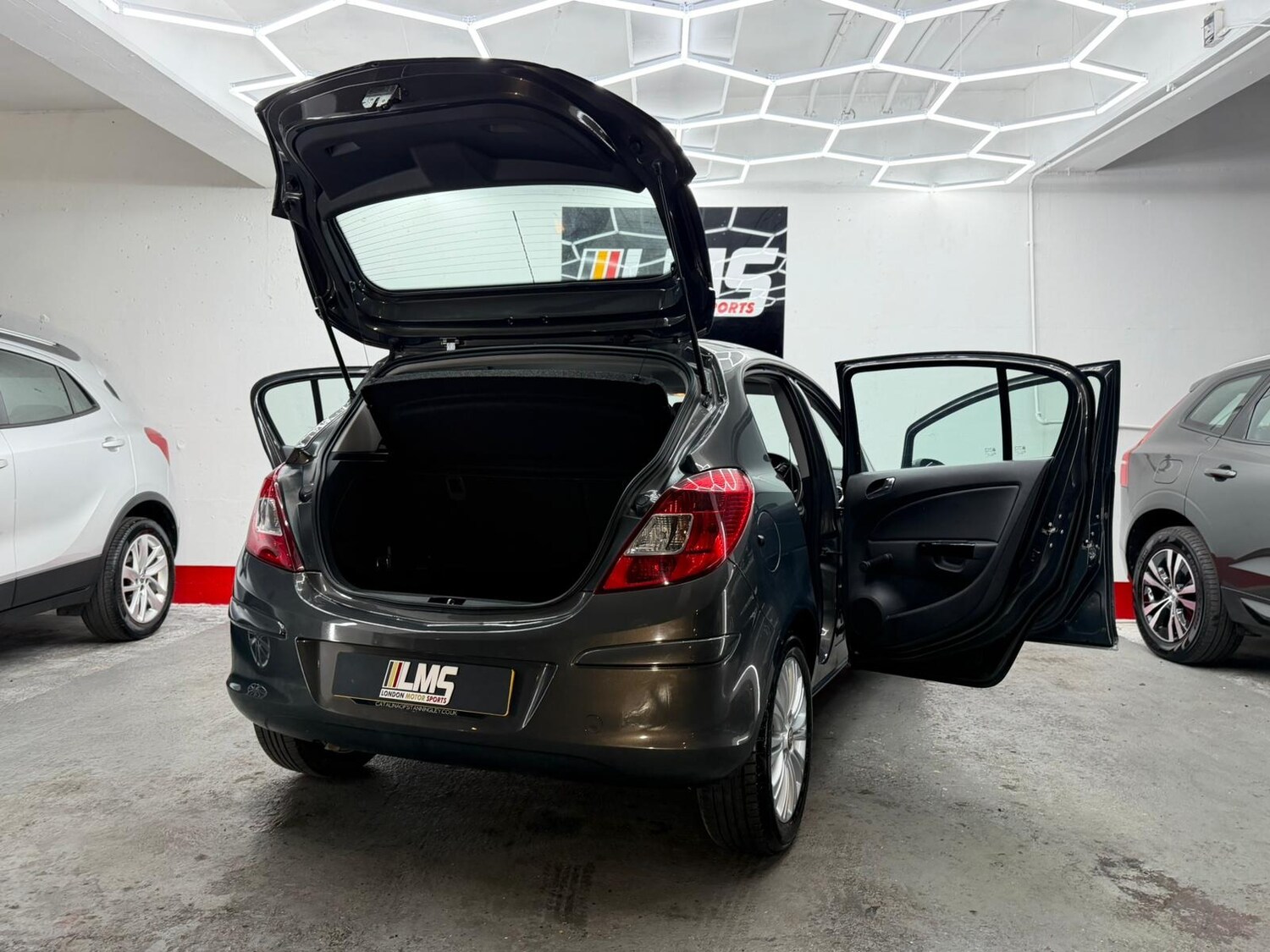 Used Vauxhall Corsa 2014 for sale - 77195053: Photo 88