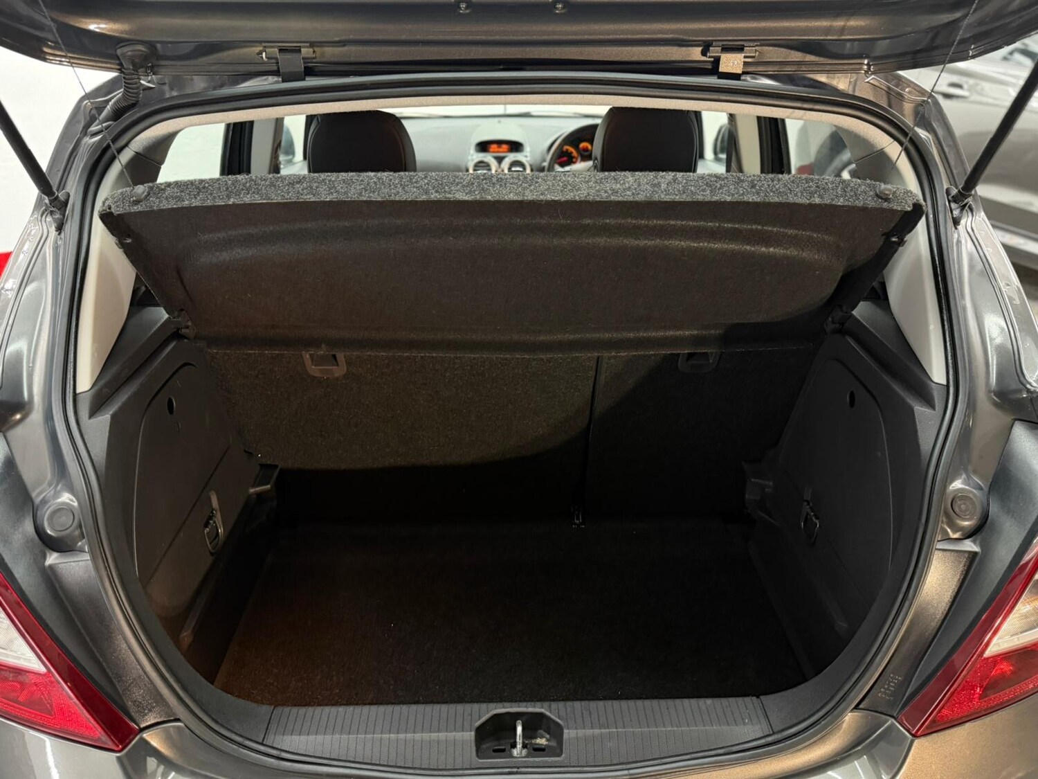 Used Vauxhall Corsa 2014 for sale - 77195053: Photo 92