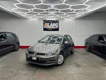 Used Volkswagen Golf 2015 for sale - 79747870: Photo