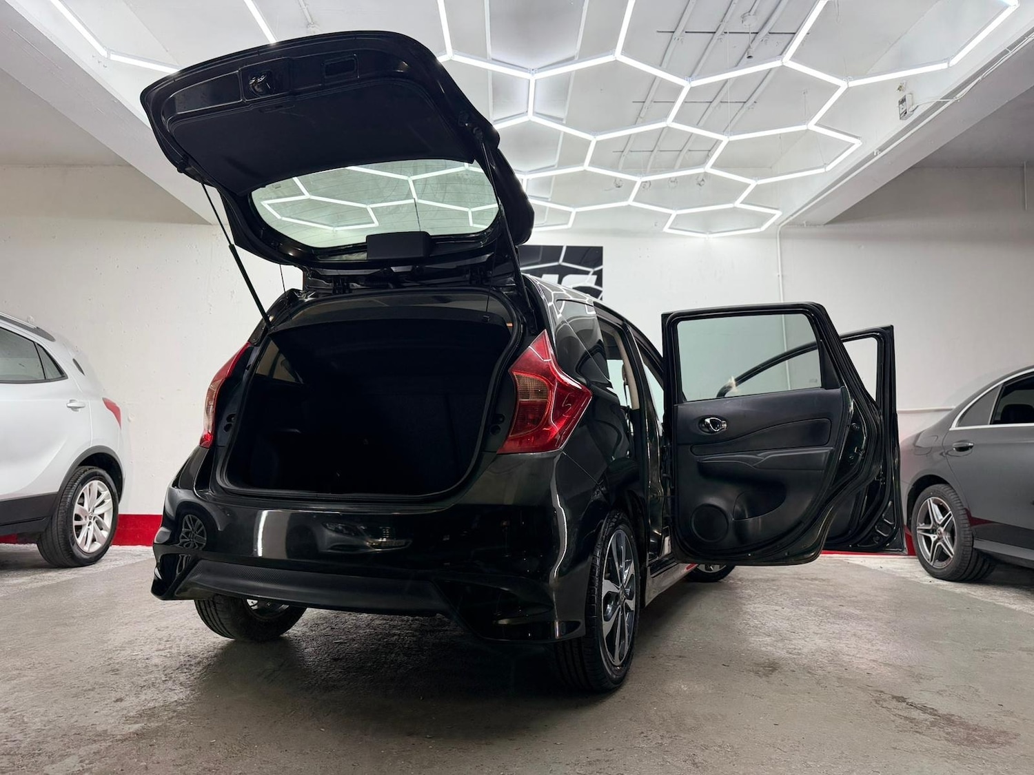 Used Nissan Note 2016 for sale - 77071195: Photo 97