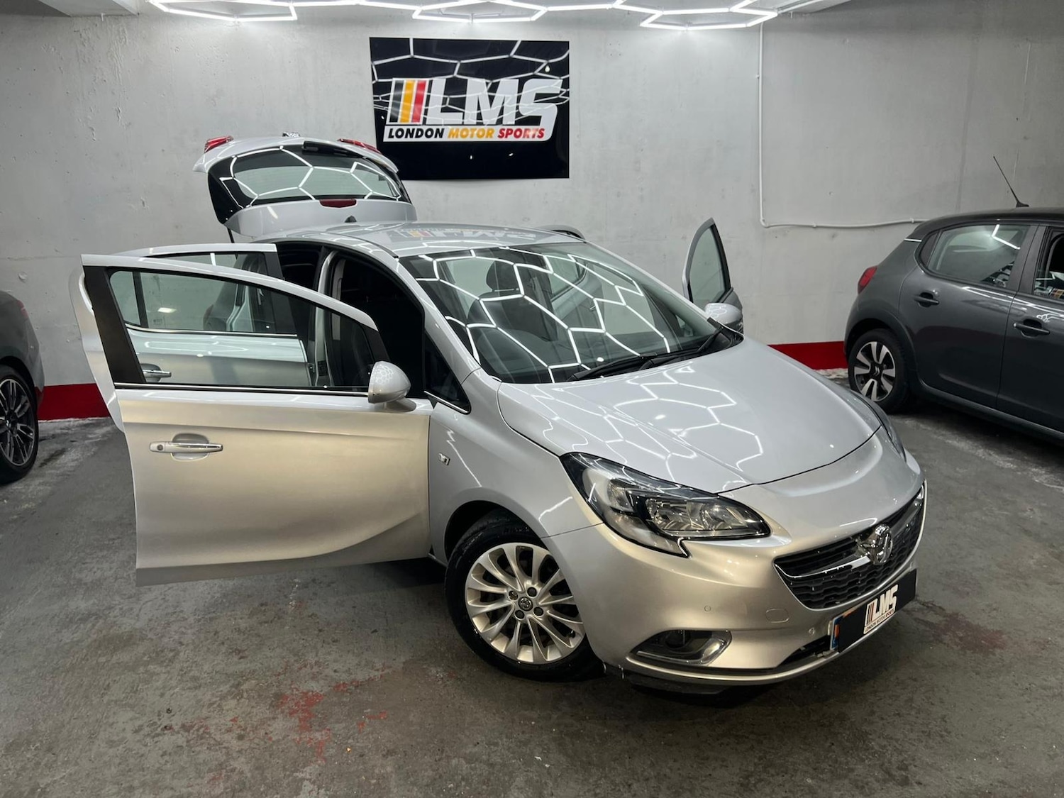 Used Vauxhall Corsa 2015 for sale - 77675247: Photo 30