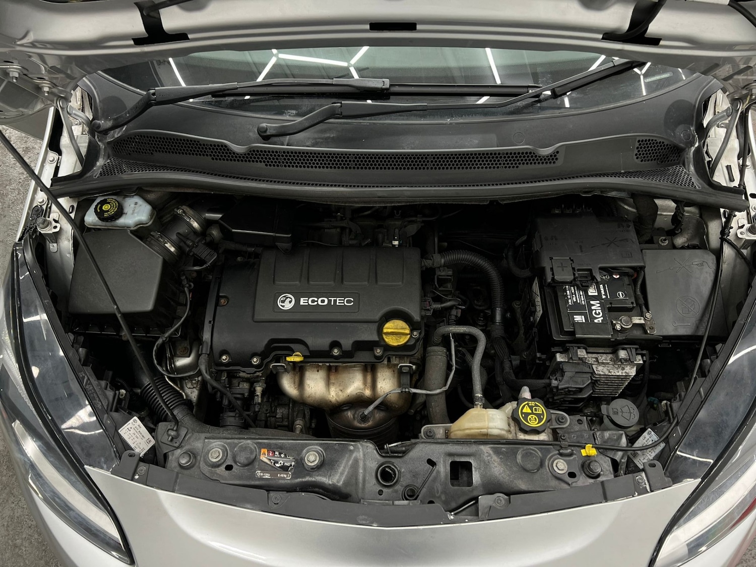 Used Vauxhall Corsa 2015 for sale - 77675247: Photo 35