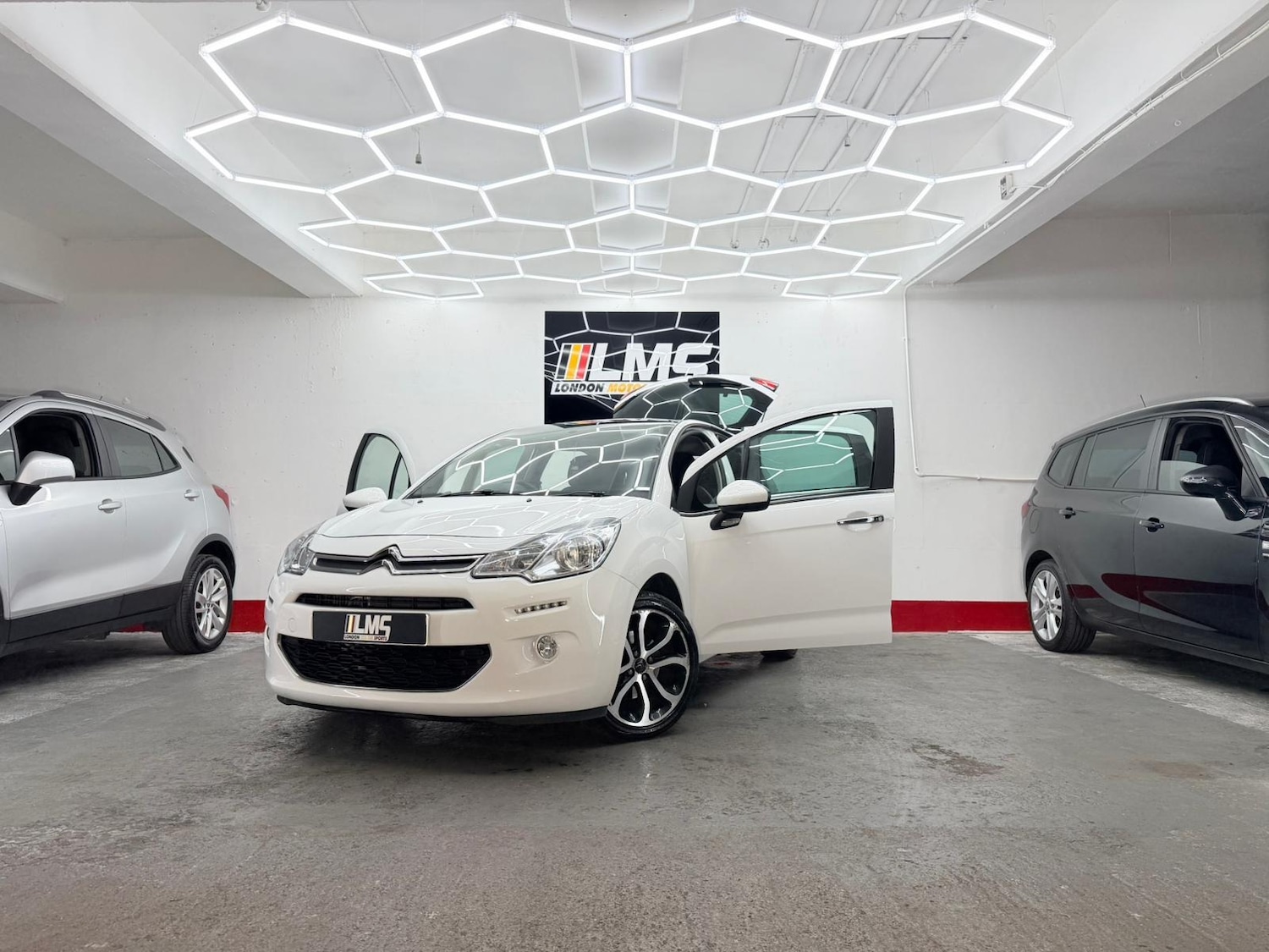 Used Citroen C3 2016 for sale - 76637168: Photo 12