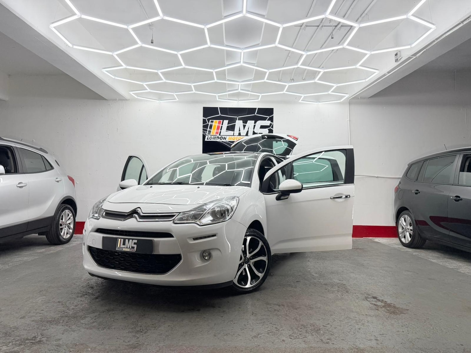 Used Citroen C3 2016 for sale - 76637168: Photo 15