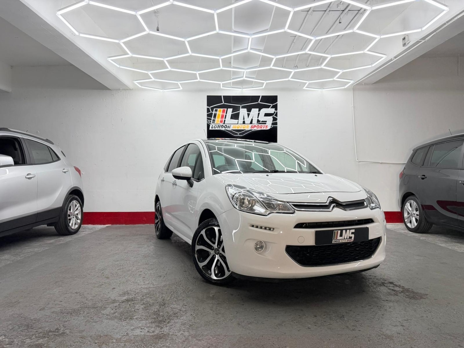 Used Citroen C3 2016 for sale - 76637168: Photo 21