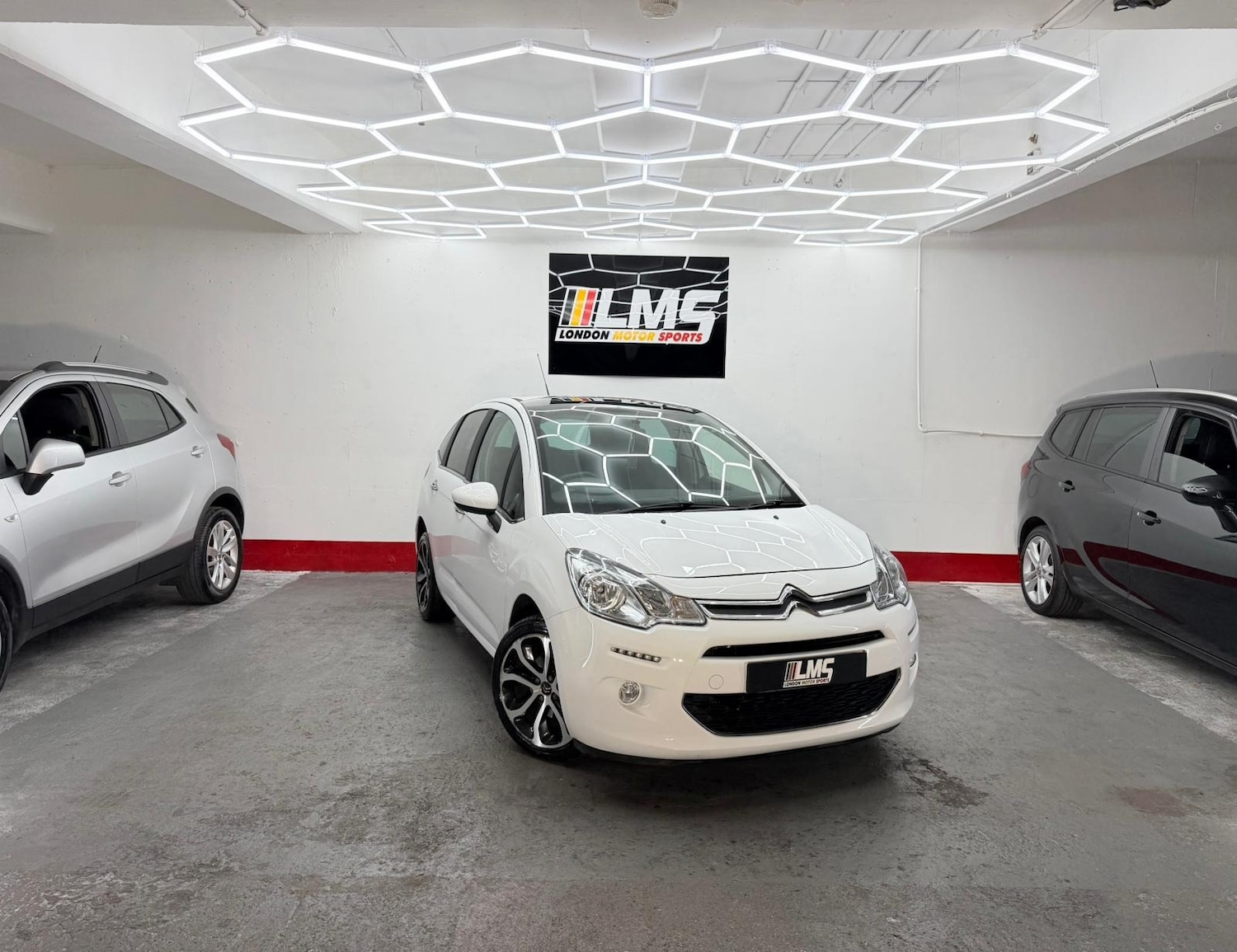 Used Citroen C3 2016 for sale - 76637168: Photo 25
