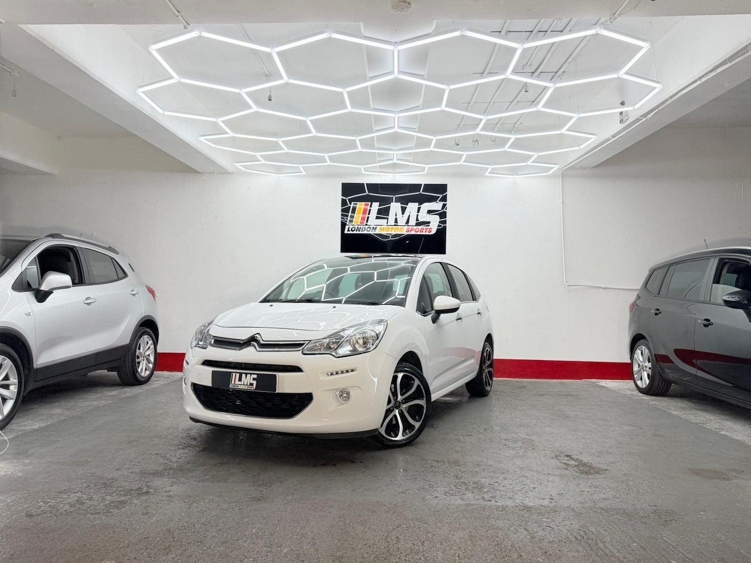 Used Citroen C3 2016 for sale - 76637168: Photo 3