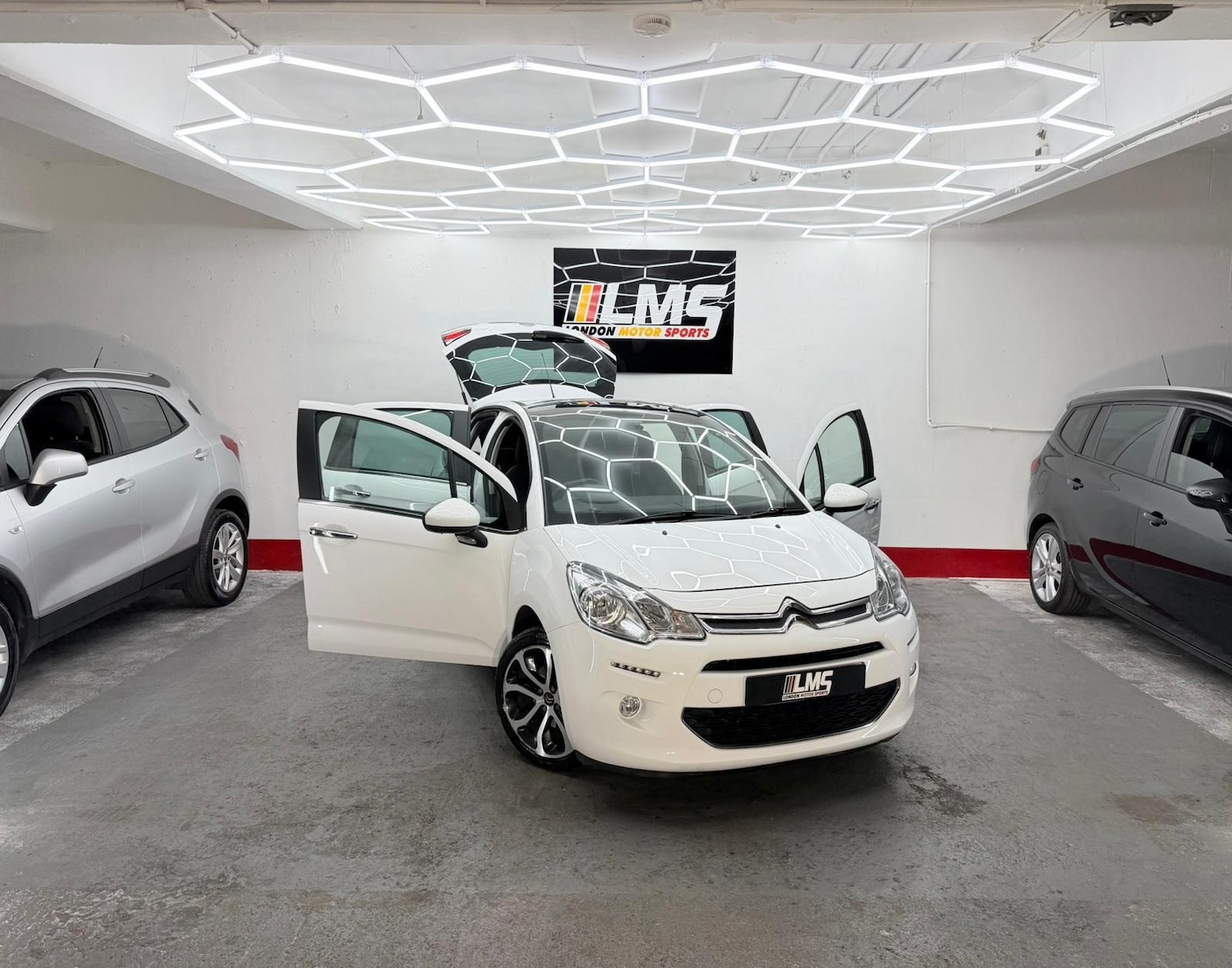 Used Citroen C3 2016 for sale - 76637168: Photo 31