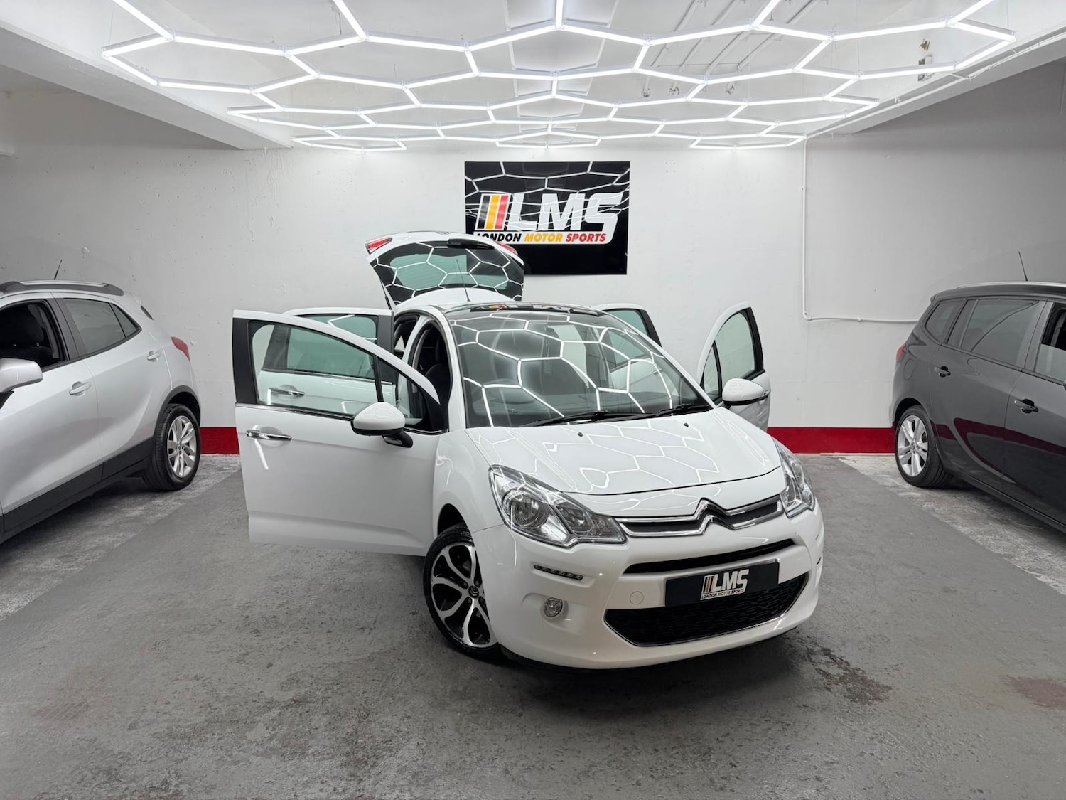 Used Citroen C3 2016 for sale - 76637168: Photo 36