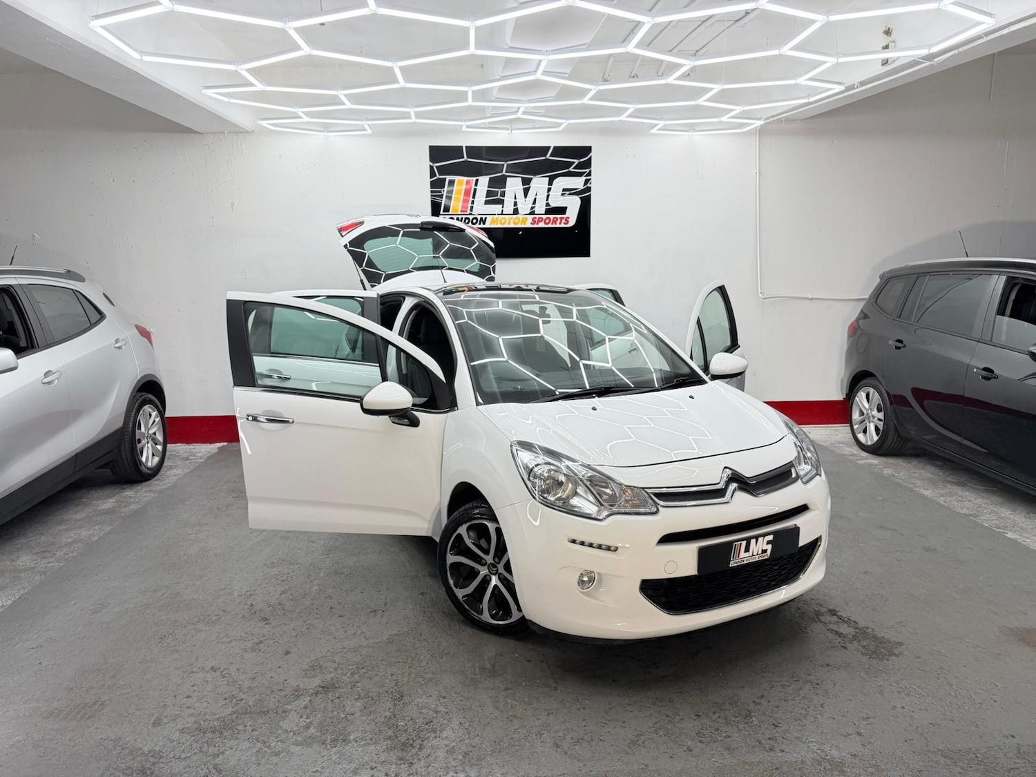 Used Citroen C3 2016 for sale - 76637168: Photo 39