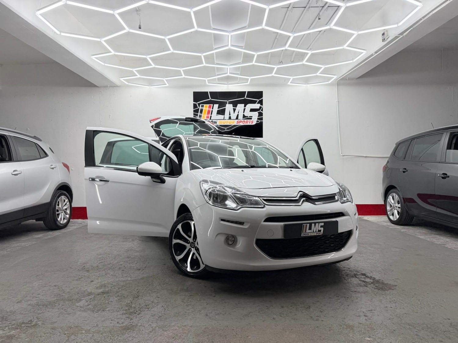 Used Citroen C3 2016 for sale - 76637168: Photo 41