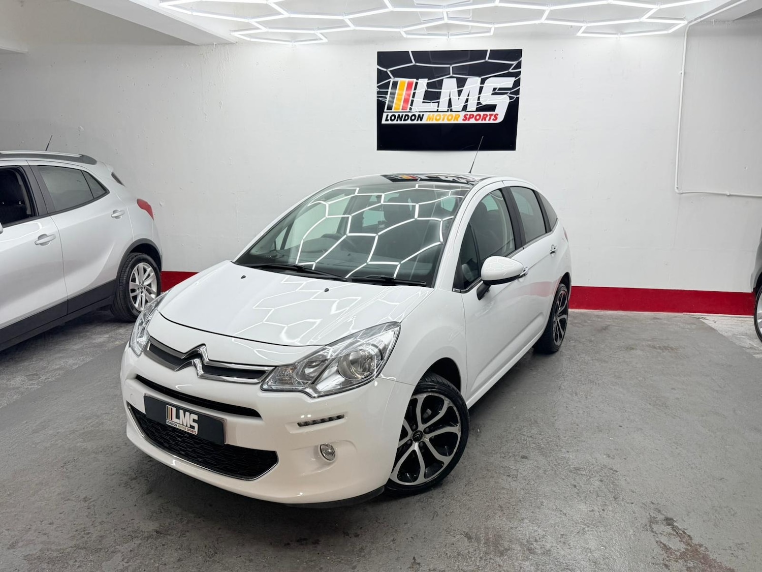 Used Citroen C3 2016 for sale - 76637168: Photo 7